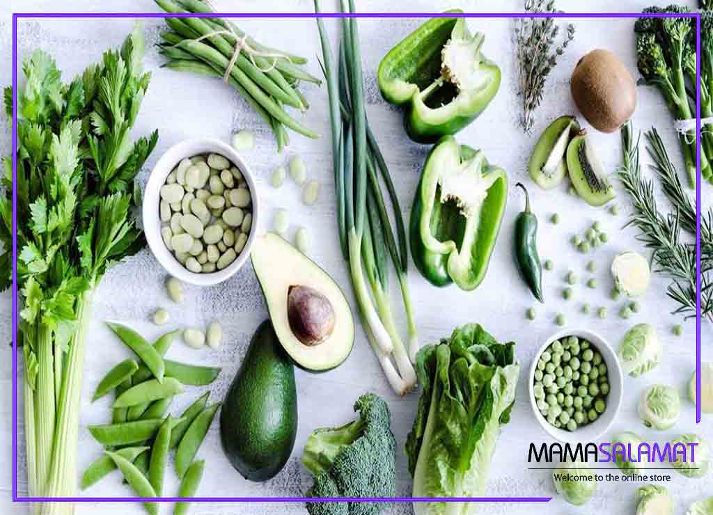رژیم غذایی سه ماهه اول بارداری سبزیجات برگ سبز