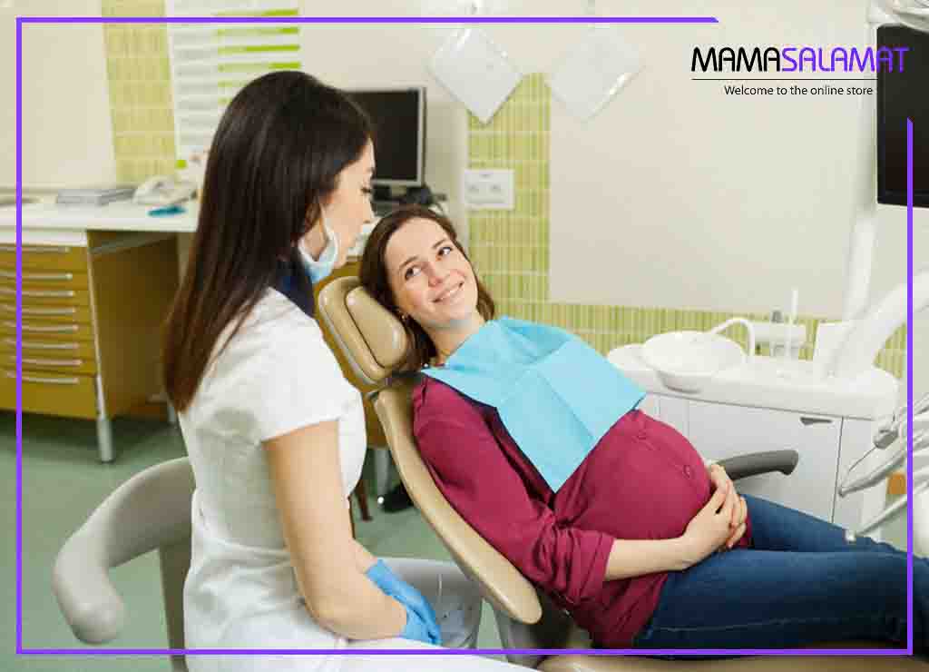 کشیدن دندان در بارداری مراجعه به دندان پزشکی در بارداری