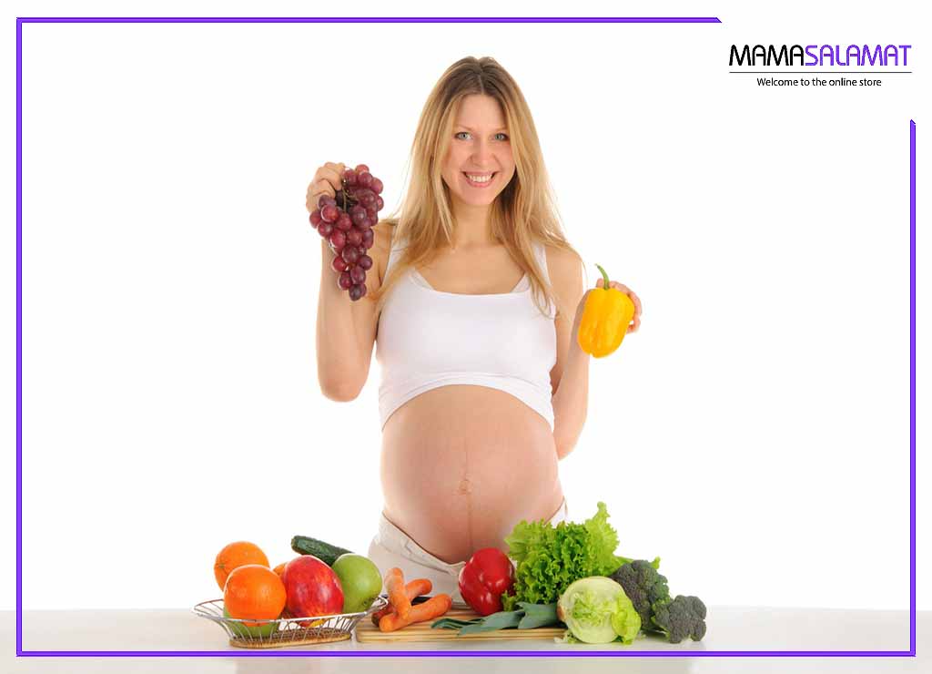 غذاهای دوران بارداری خانم باردار و انتخاب میوه های مناسب 